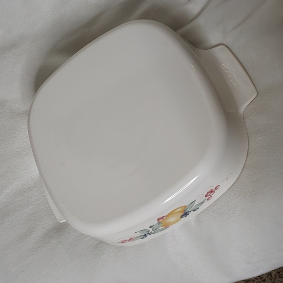 Vintage RARE Corningware Abundance of Fruit 2 quart - Picture 7 of 16
